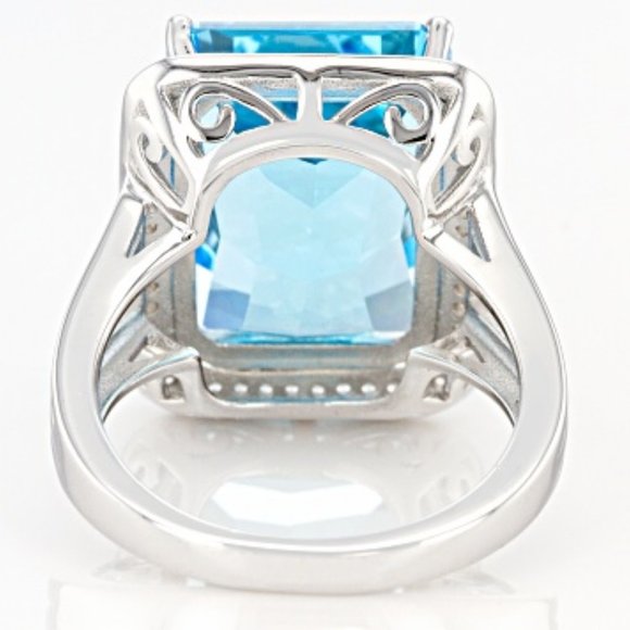 Large Genuine Sky Blue Topaz Sterling Silver Ring - Picture 12 of 14